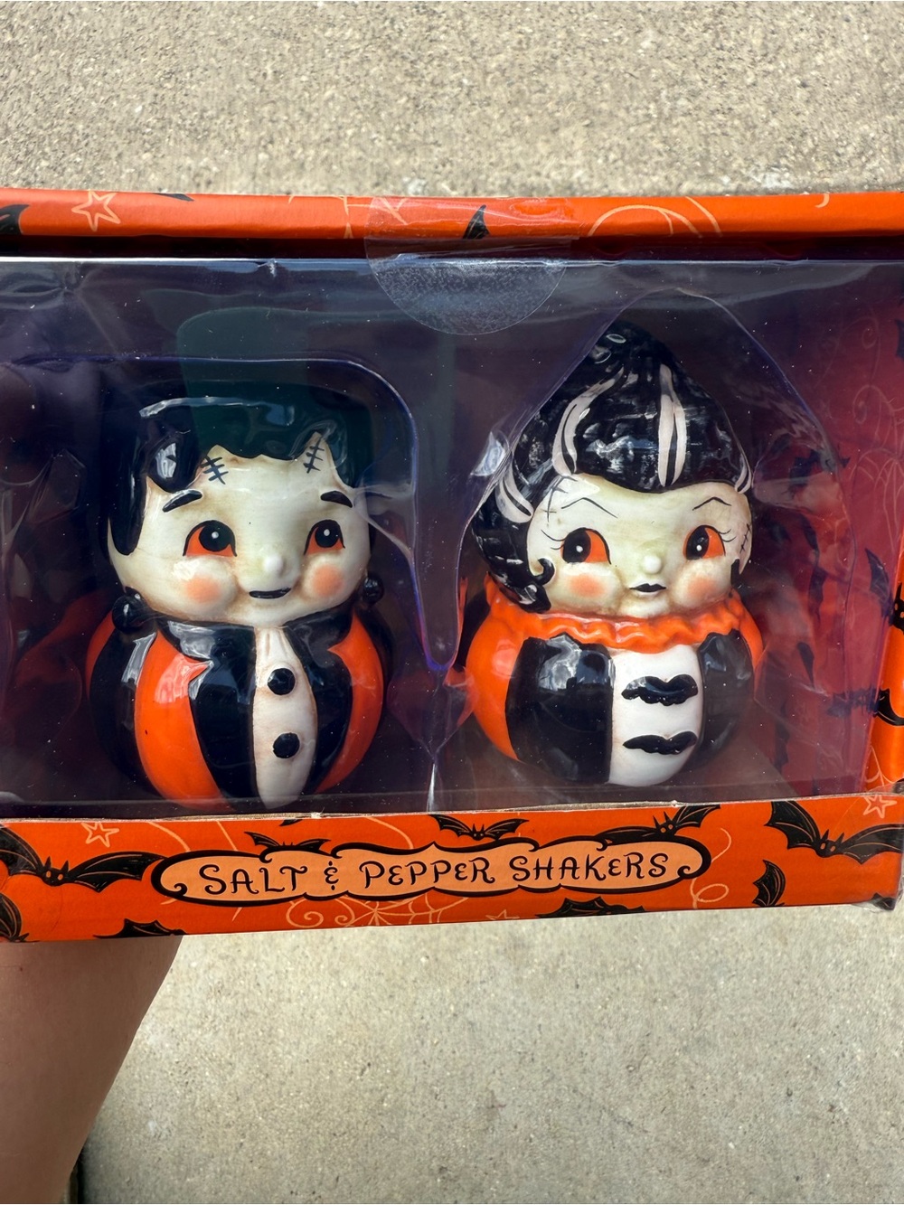 Halloween Ceramic Salt & Pepper Shakers - Black & Orange